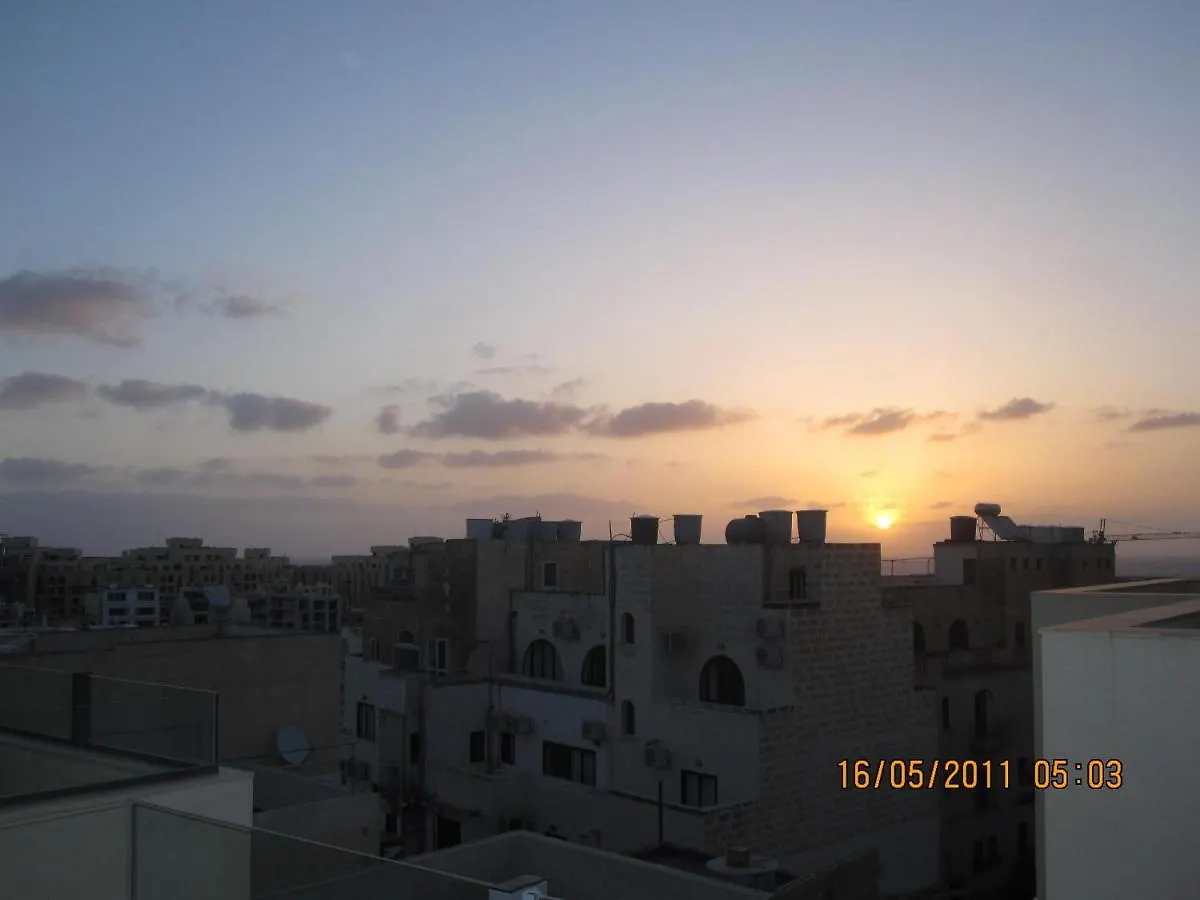 Marble Arch Apartamento St. Julian's Malta